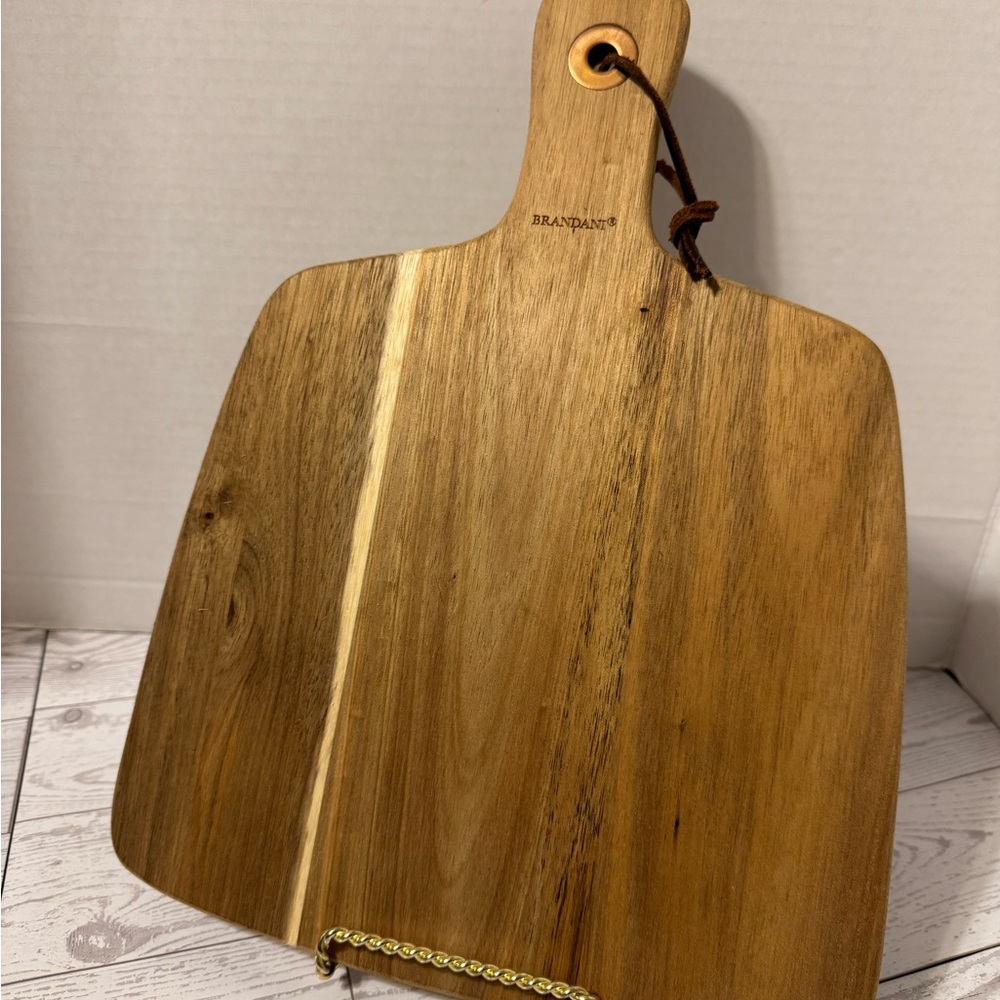 Wood Paddle Serving & Cutting Board - Natural Brown 91/4 in width 13in length
